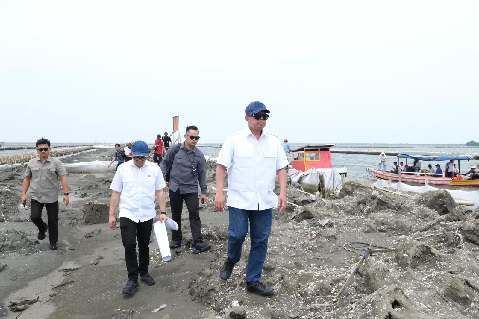 Pembongkaran Pagar Laut di Bekasi, Nusron Wahid Soroti Kejanggalan di Baliknya